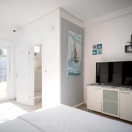 Villa Rajski Dvor Bol Room photo